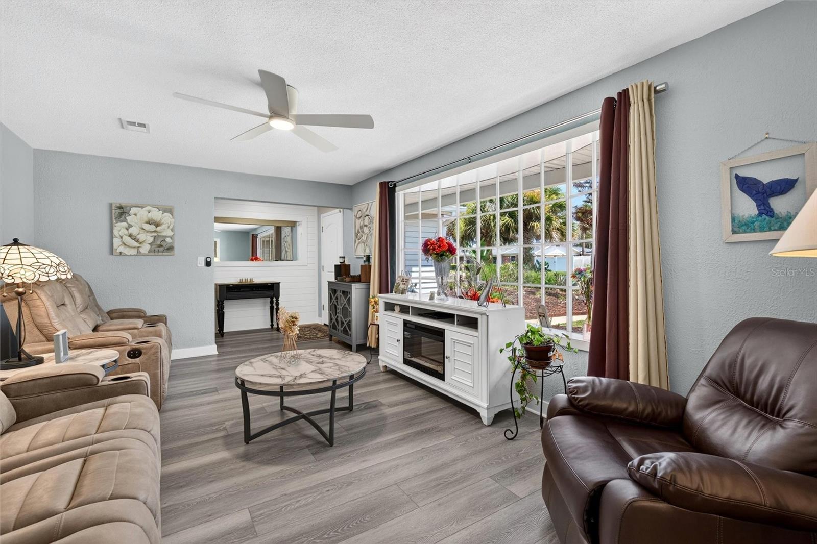 117 ANN RUSTIN DR — photo 4