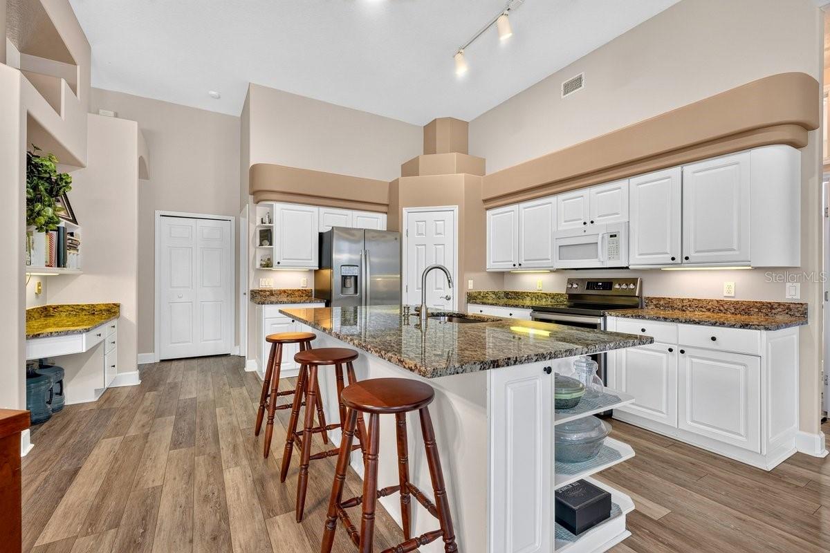 725 SEA DUCK DR — photo 11