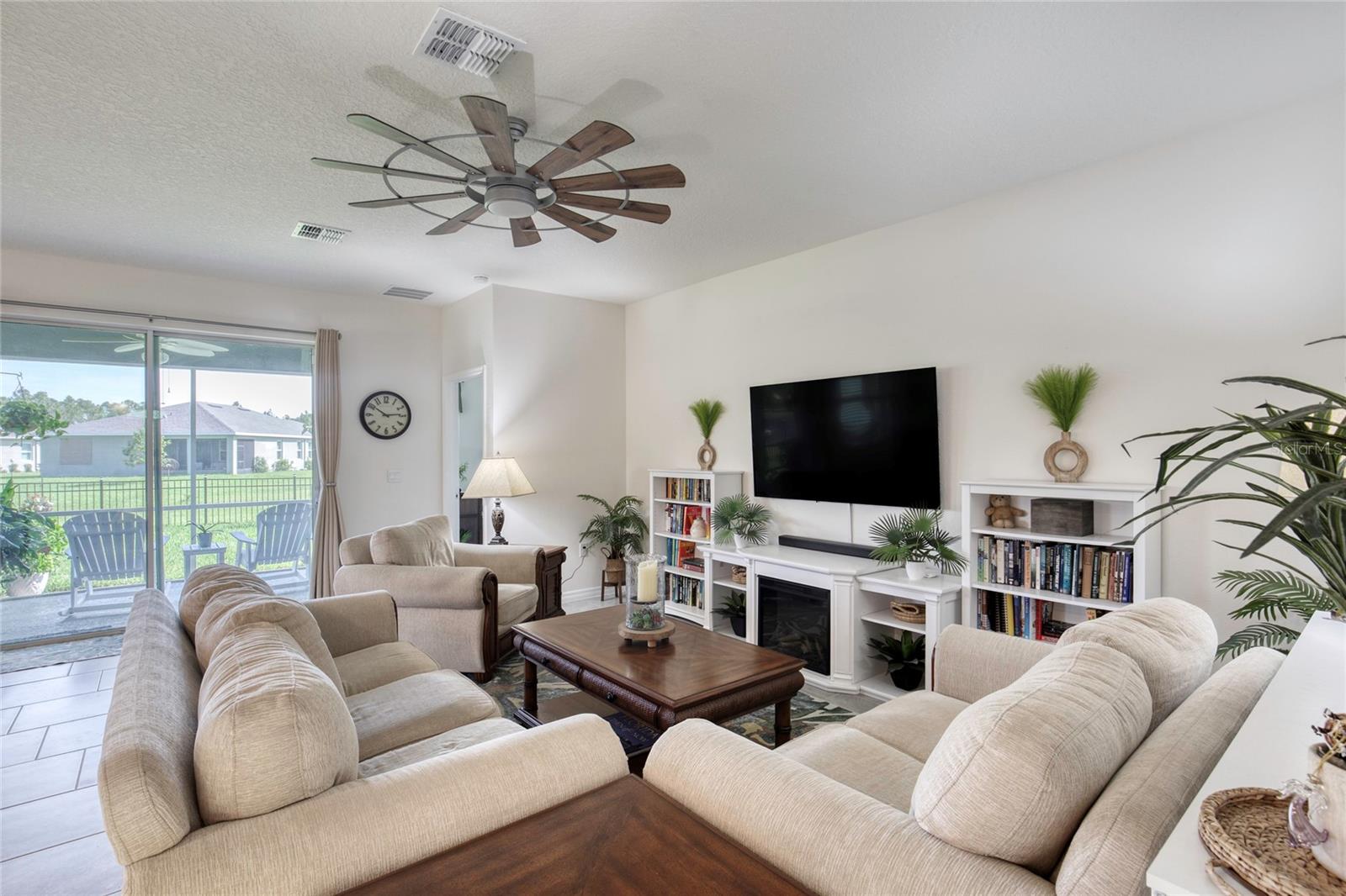 6 FOX LAIR CT — photo 12