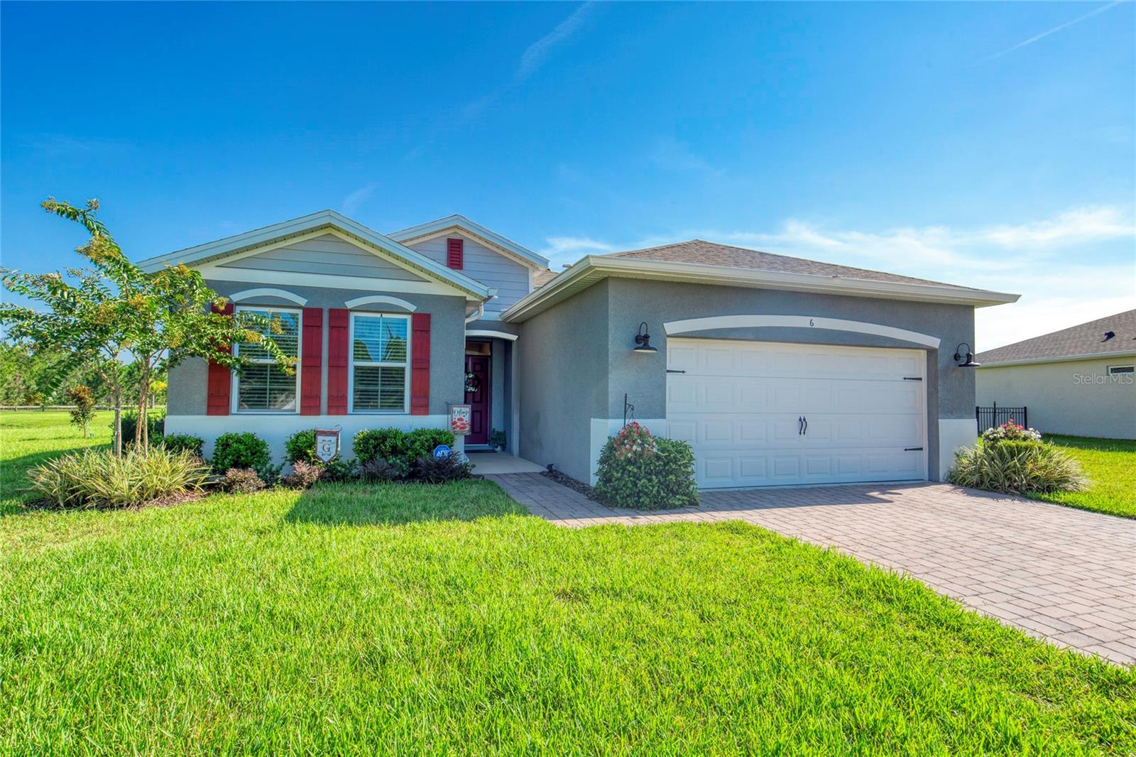 6 FOX LAIR CT