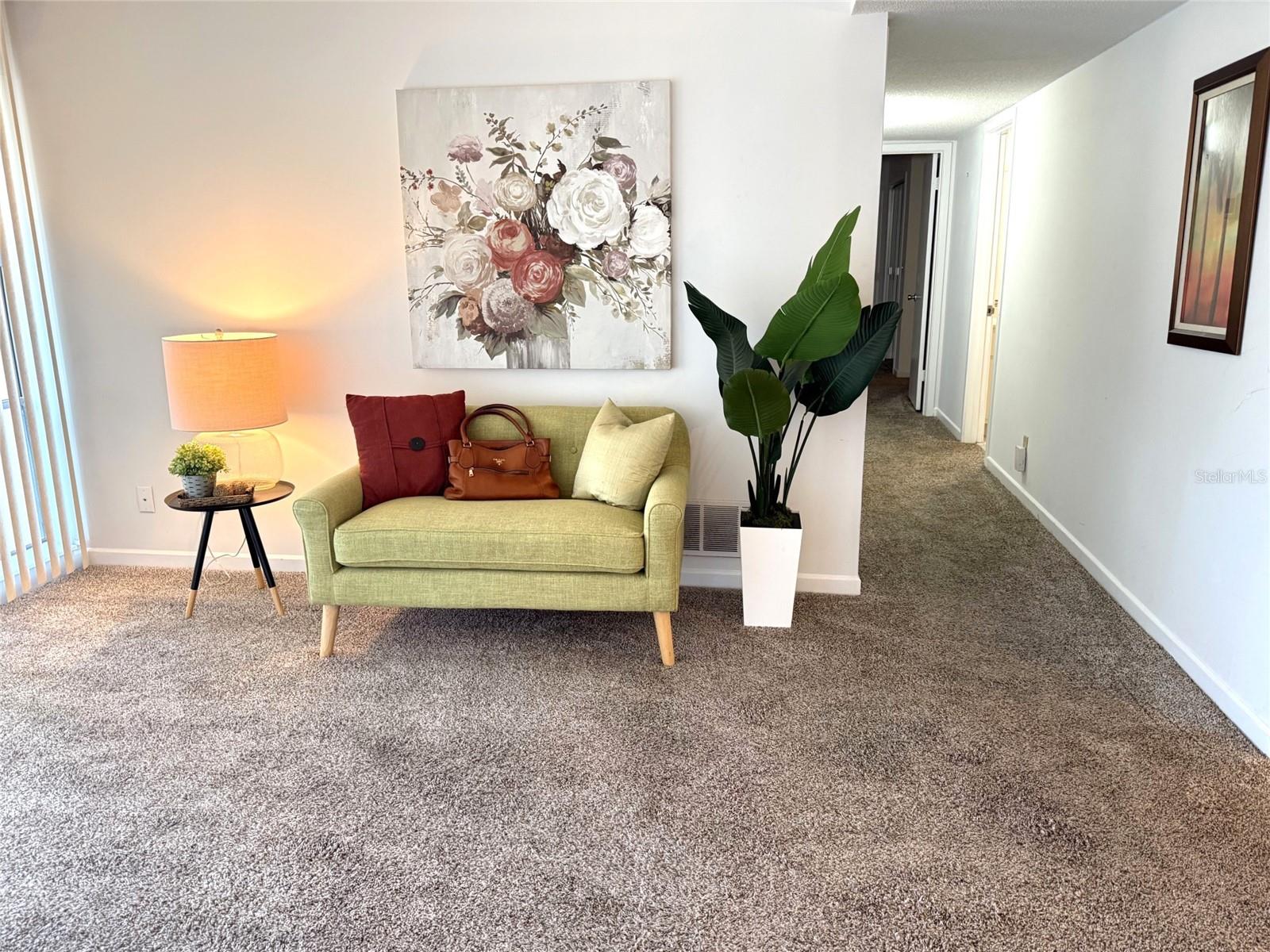 42 CLUB HOUSE DR #207 — photo 4
