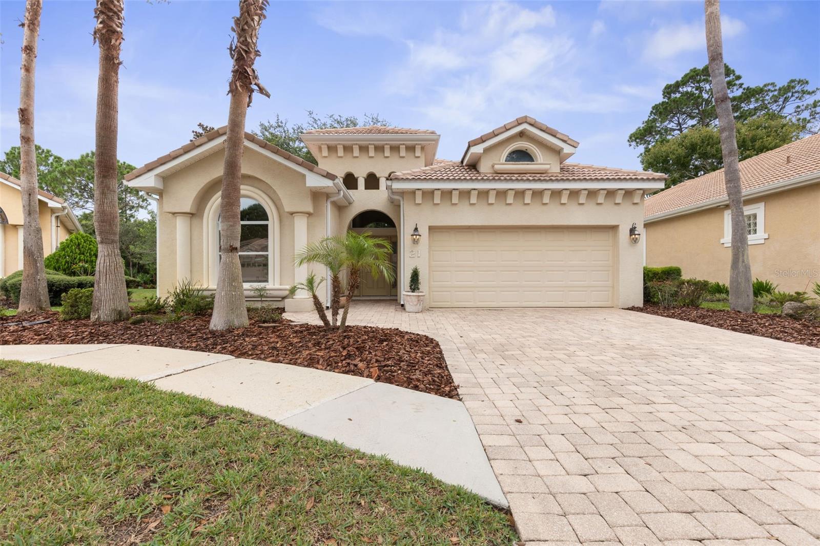 21 VILLAGE VIEW DR — photo 3