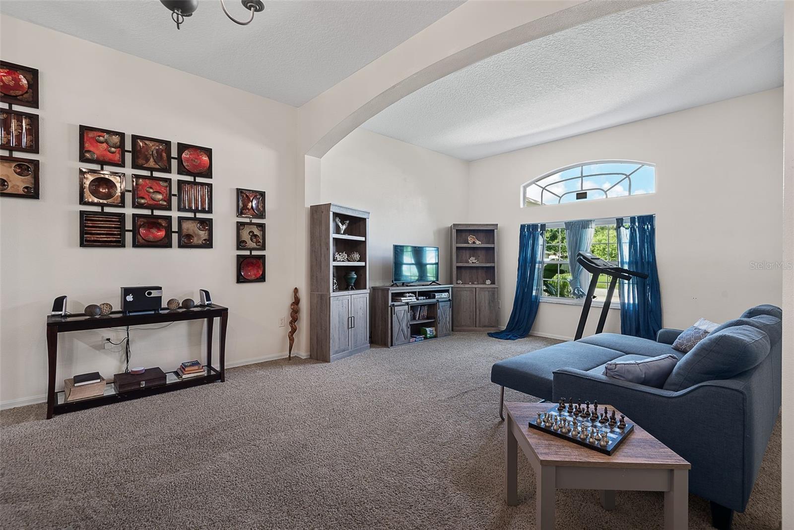 3 RUSSMAN LN — photo 6