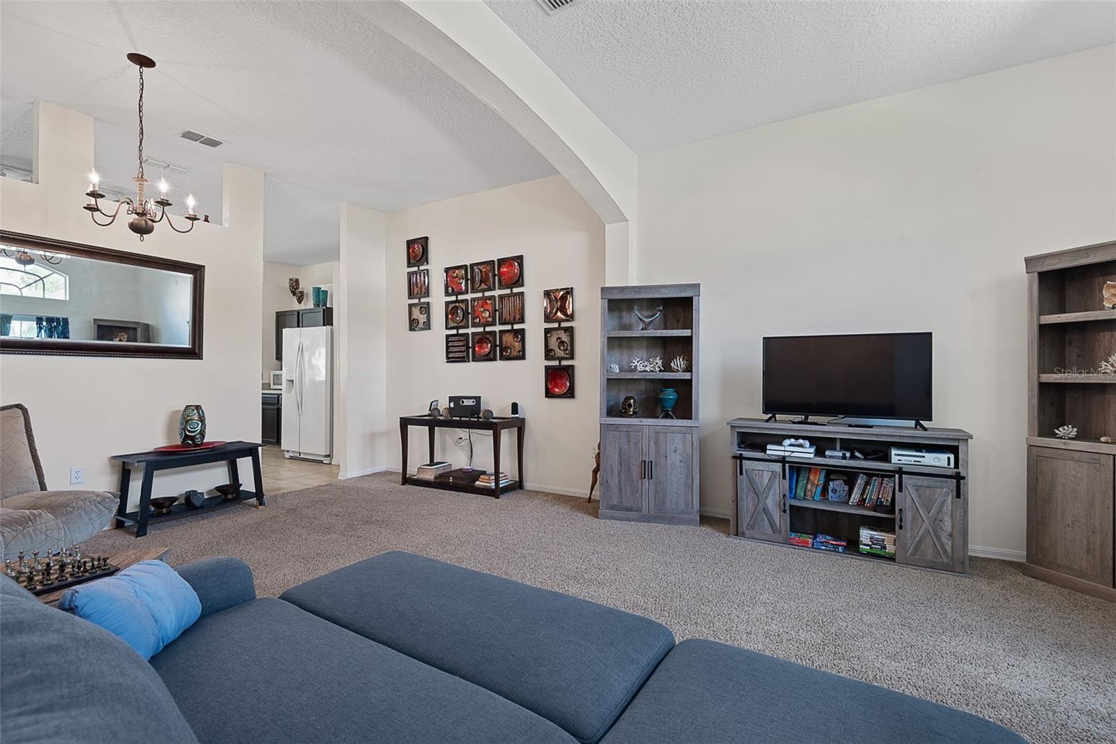 3 RUSSMAN LN — photo 10