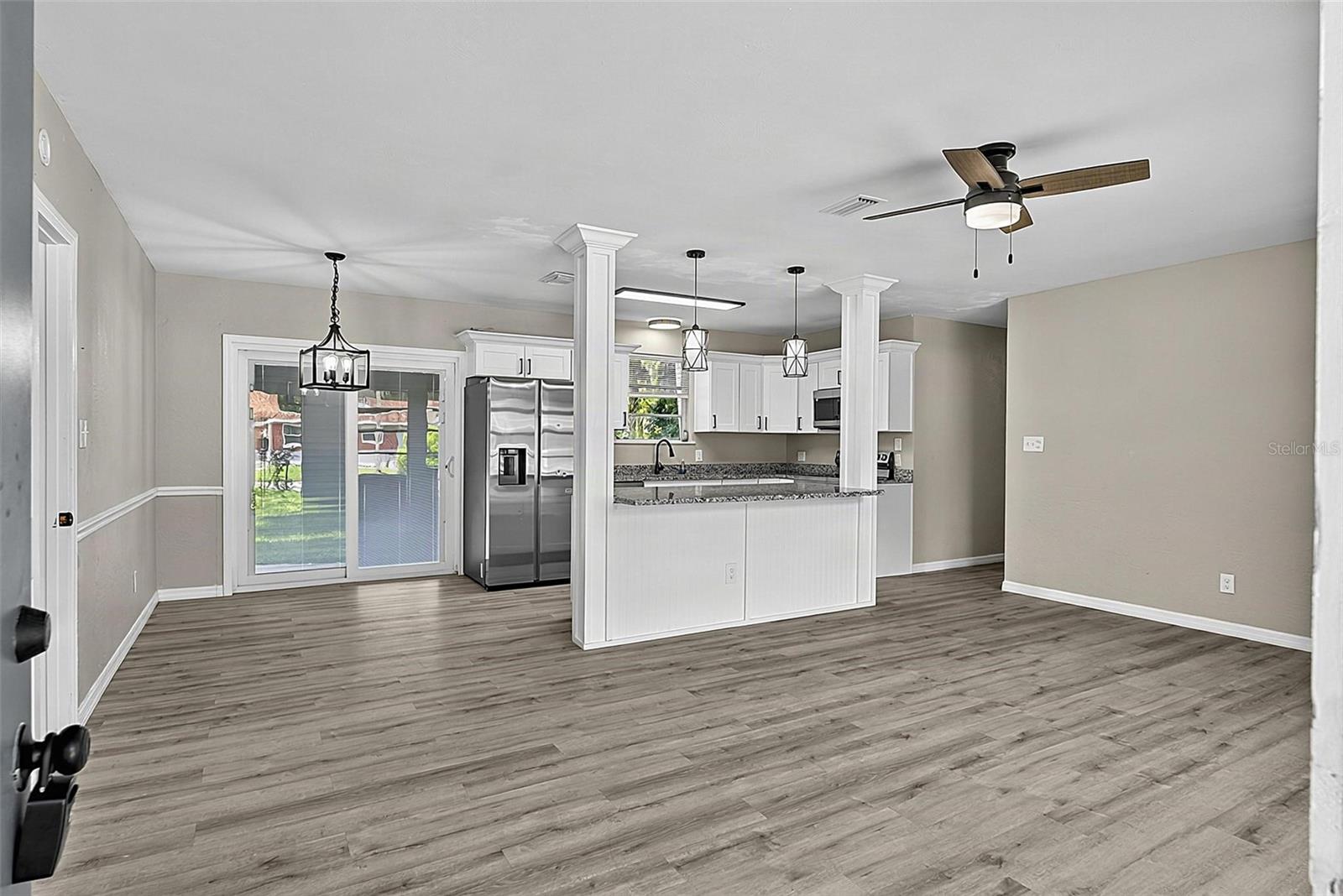 610 ROMA ST — photo 9