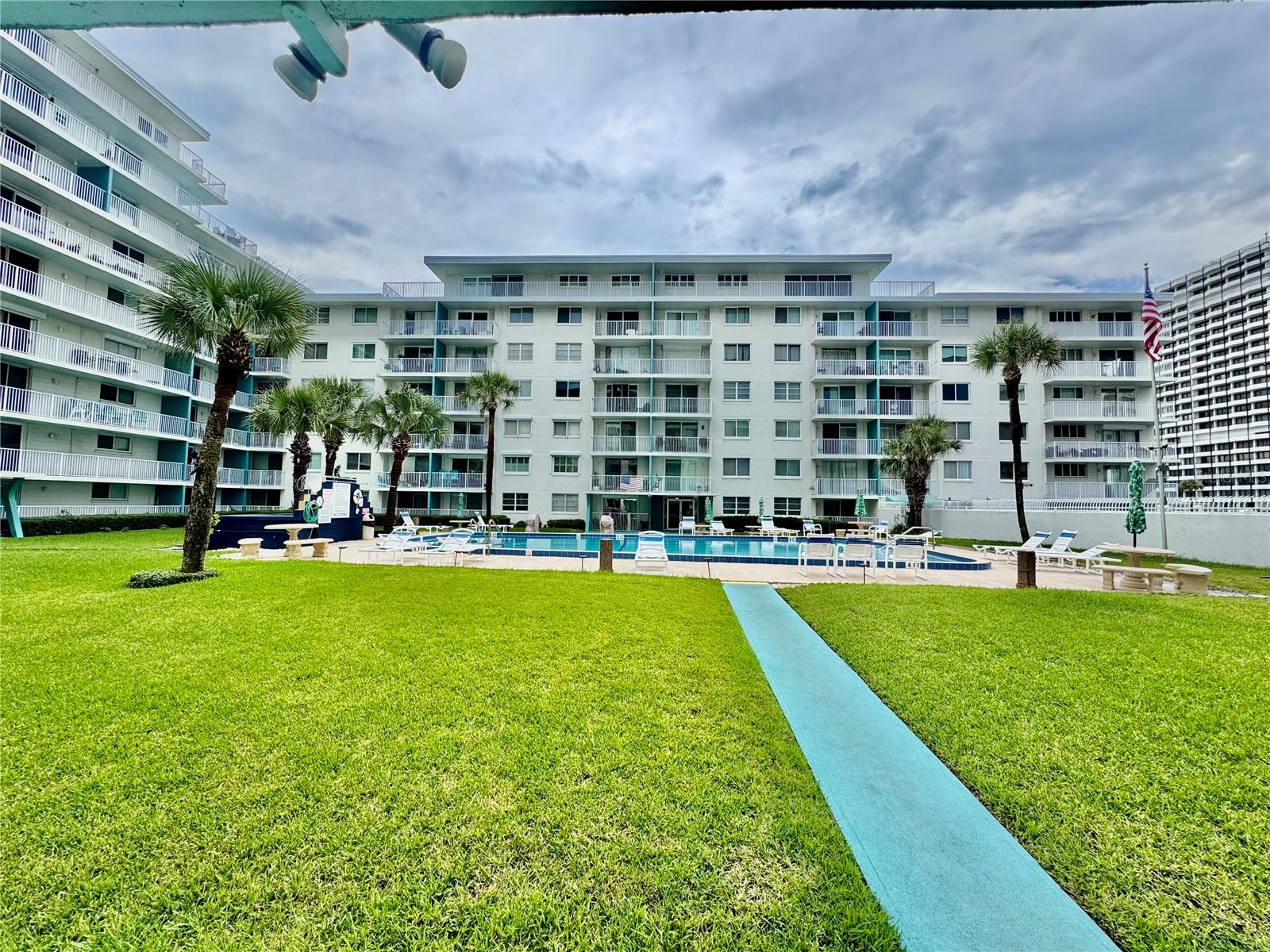 2727 N ATLANTIC AVE #110