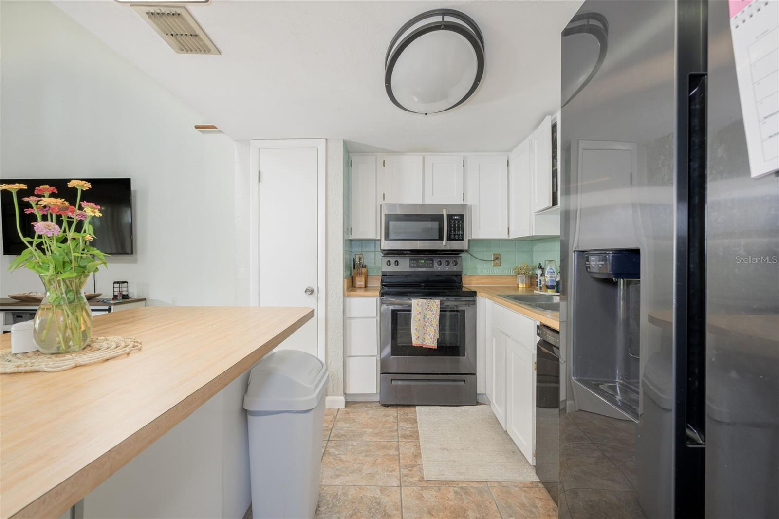 21 OAKWOOD PARK — photo 6