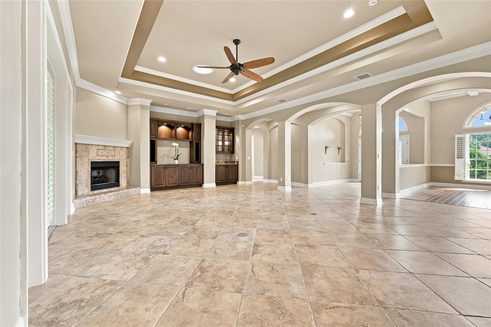 5 ROMA CT — photo 12