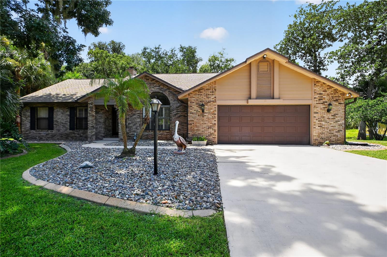 1384 ALEUT LN