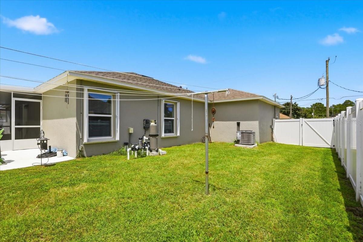 16 PICKWOOD PL — photo 12