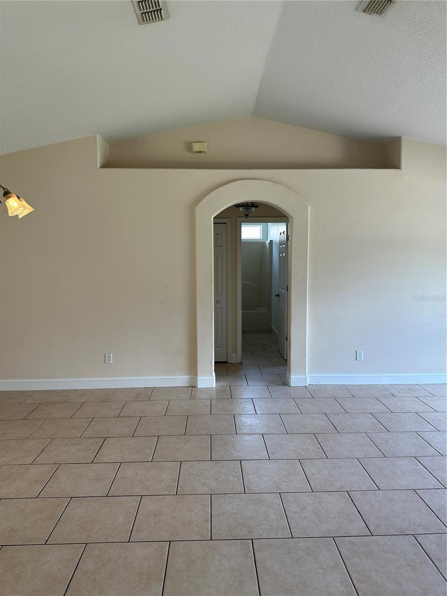 12 RIVERDALE LN — photo 10