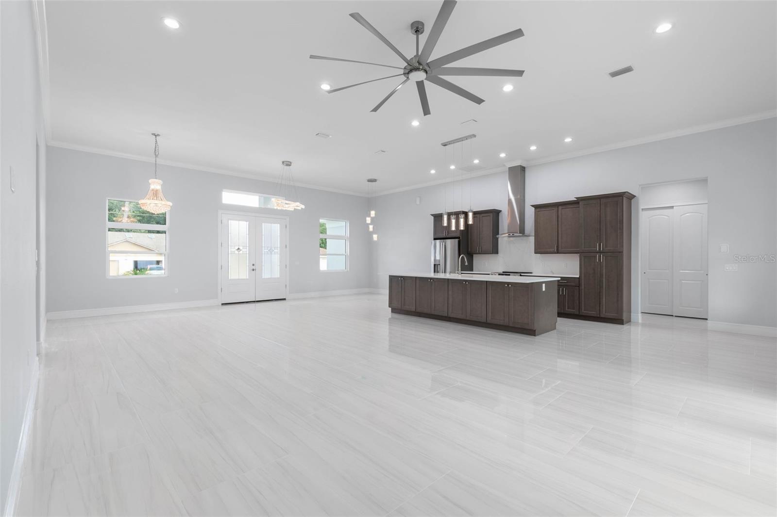 45 FARMSWORTH DR — photo 5