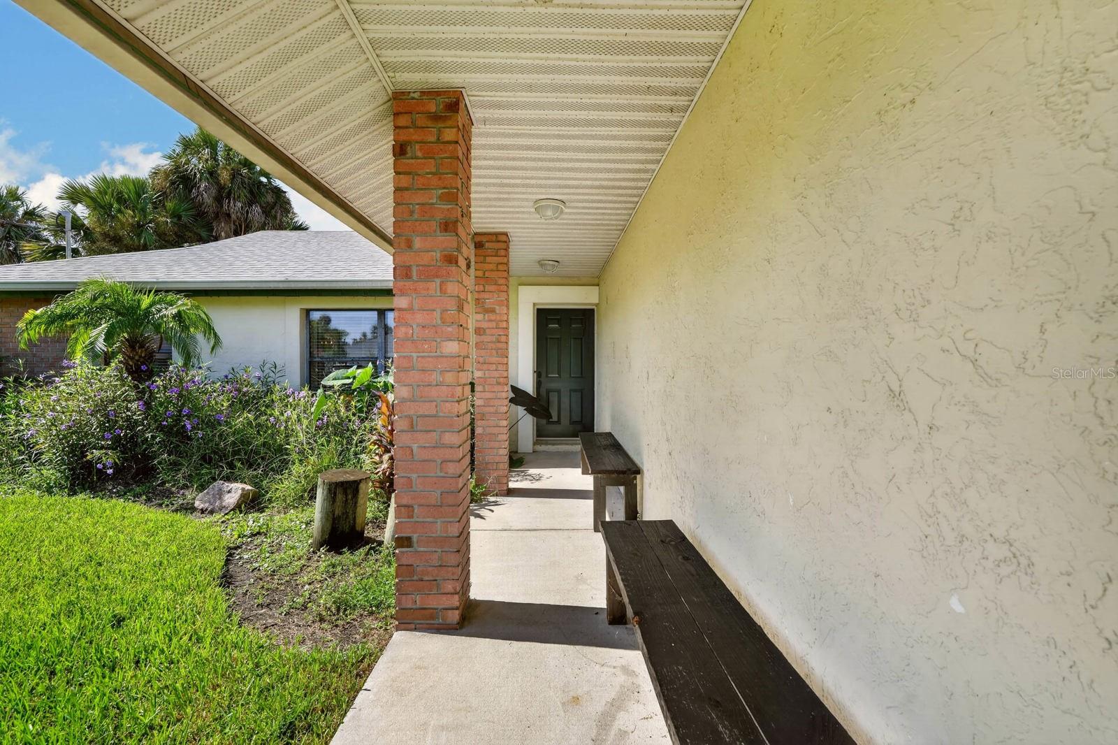 109 CORAL REEF CT N — photo 3