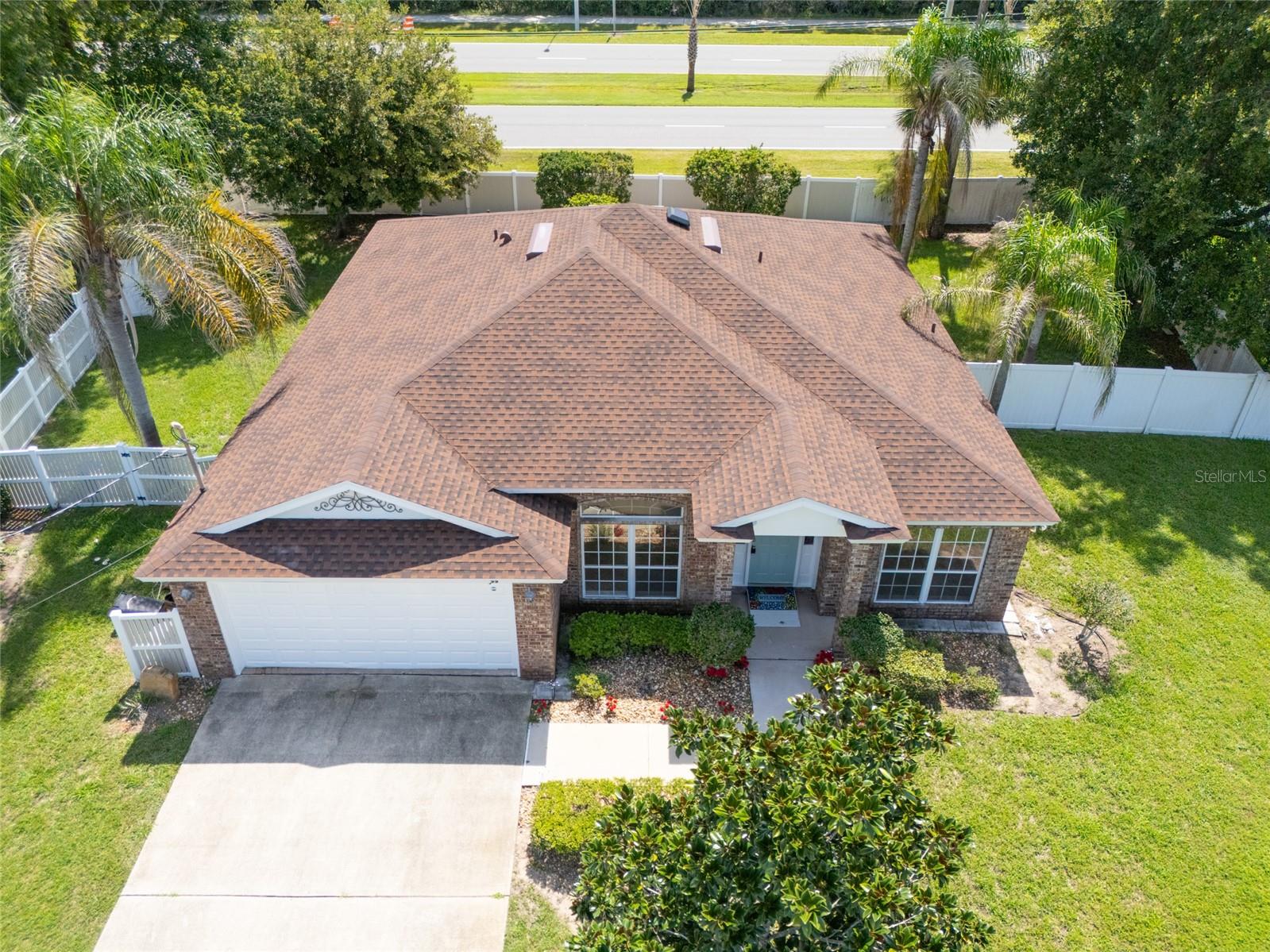 22 EMERSON DR — photo 2