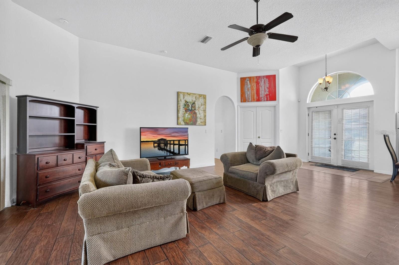 25 KATHRYN PL — photo 9
