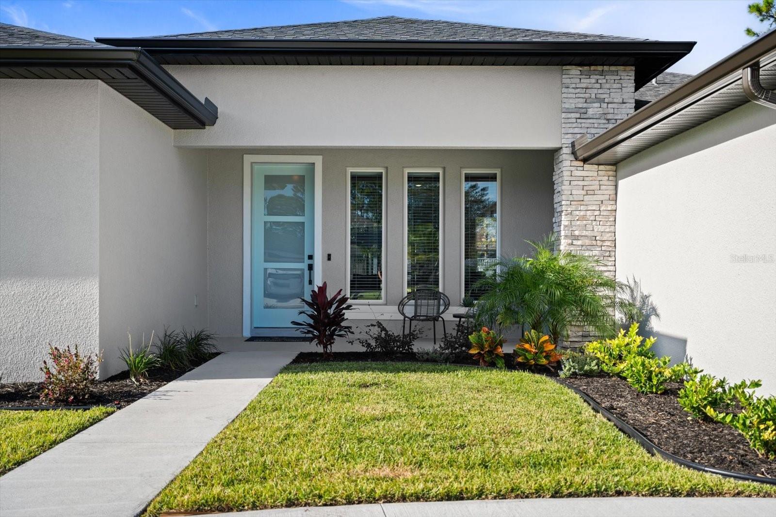 94 FOREST HILL DR — photo 3