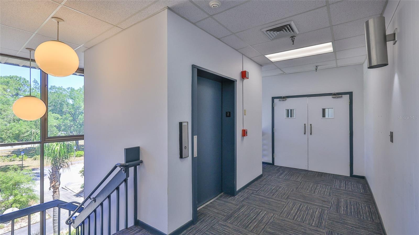 2 COMMERCE BLVD — photo 10