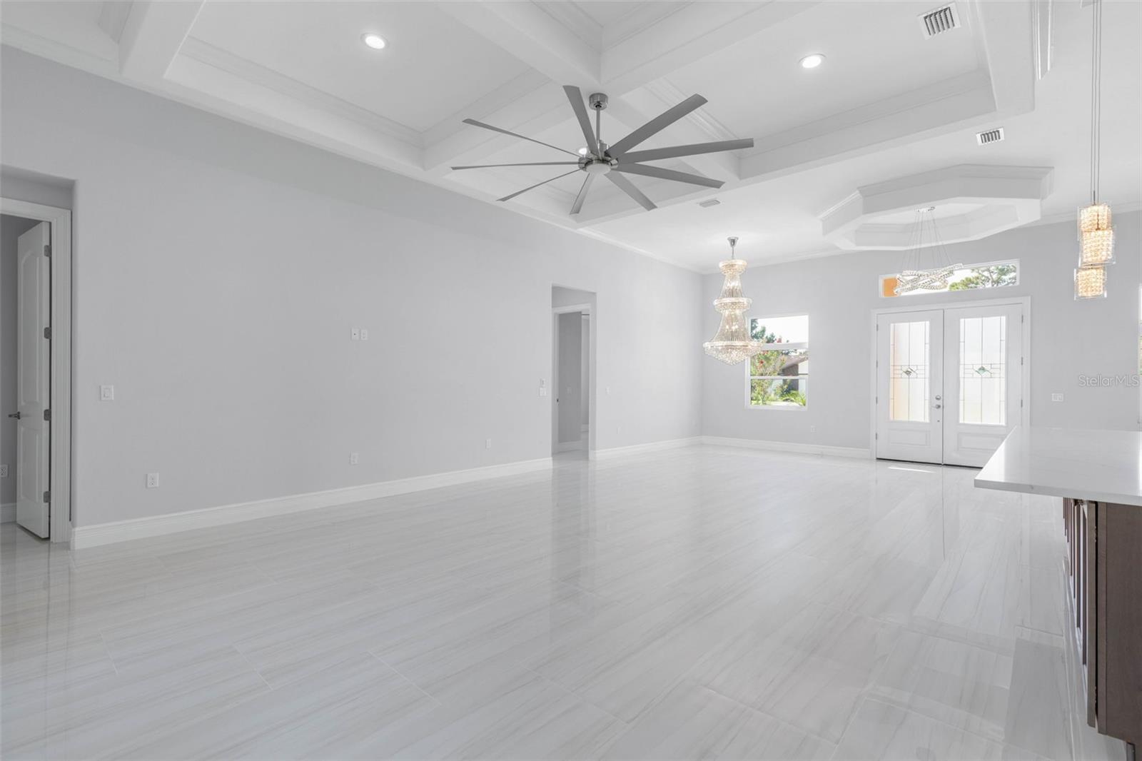 57 FLAMINGO DR — photo 11