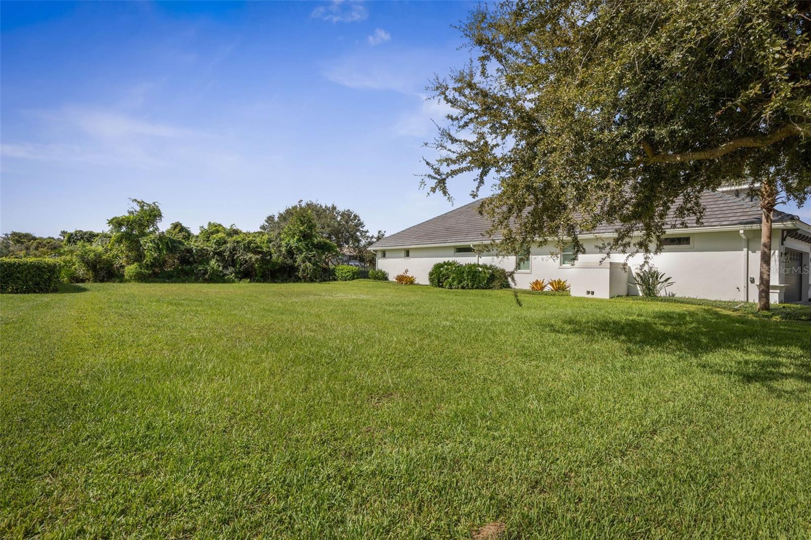 15 KINGFISHER LN — photo 2