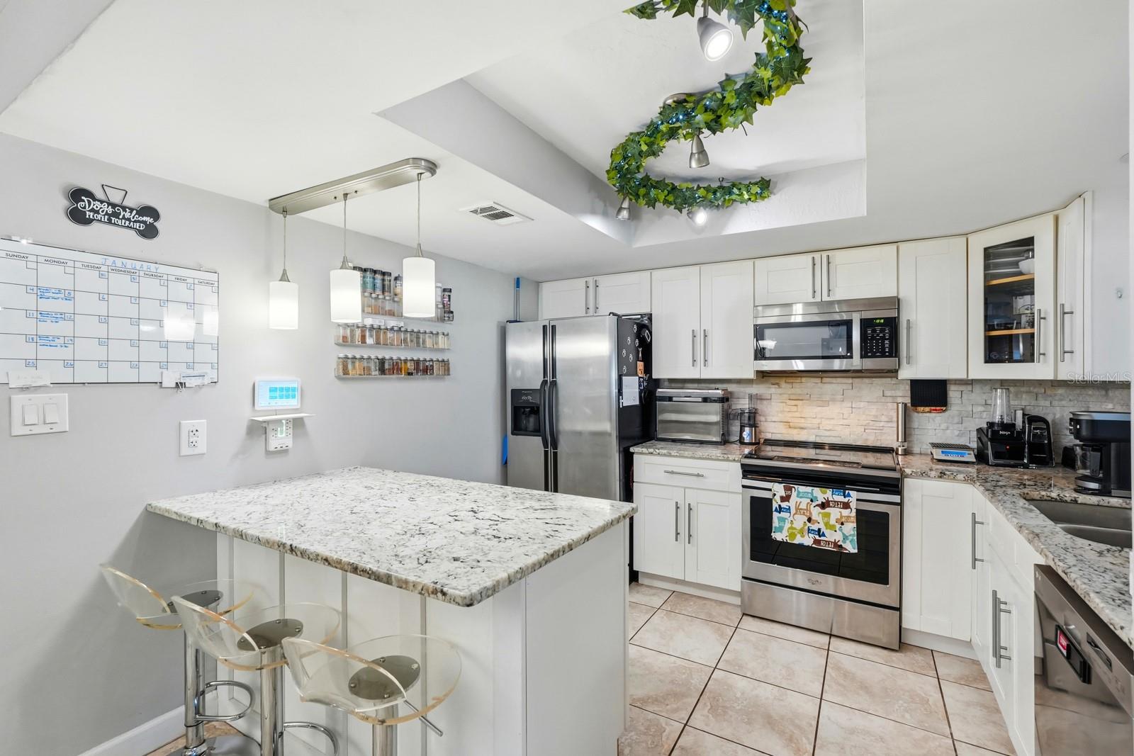 934 WILMINGTON DR — photo 10