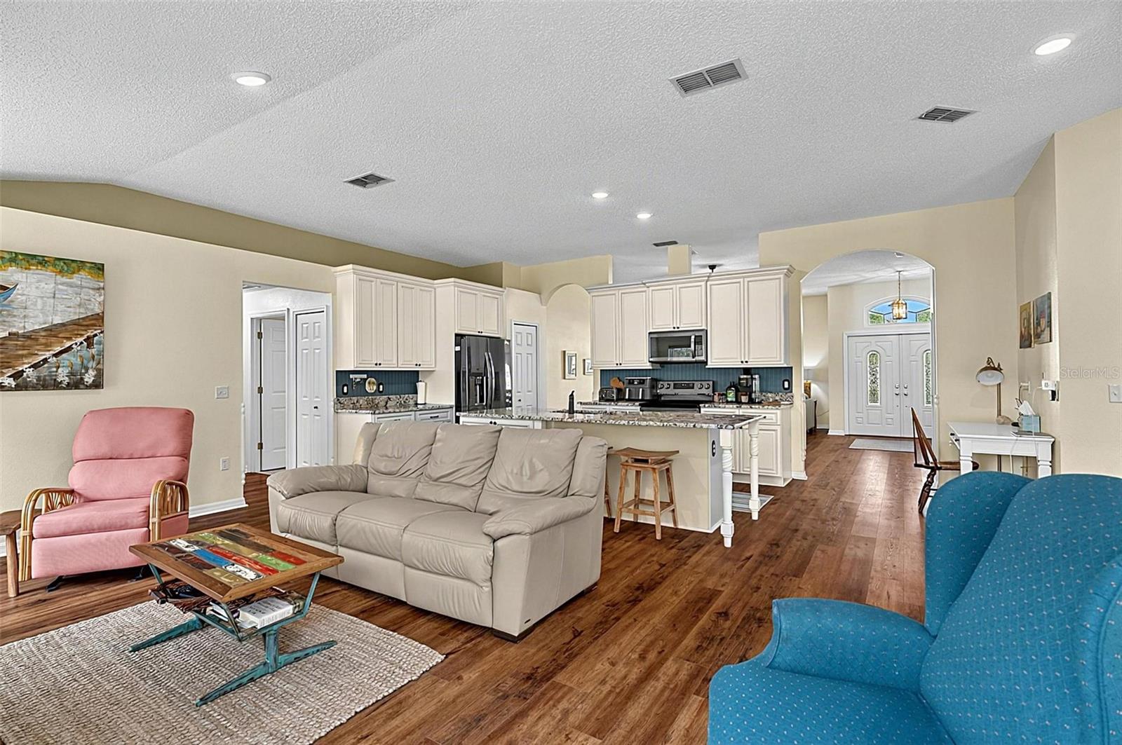 30 LUDLOW LN W — photo 11