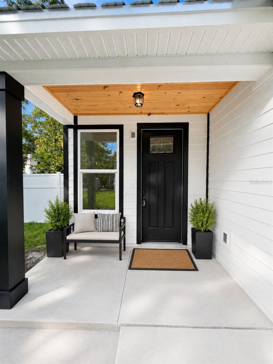 25 HERNANDEZ AVE — photo 2