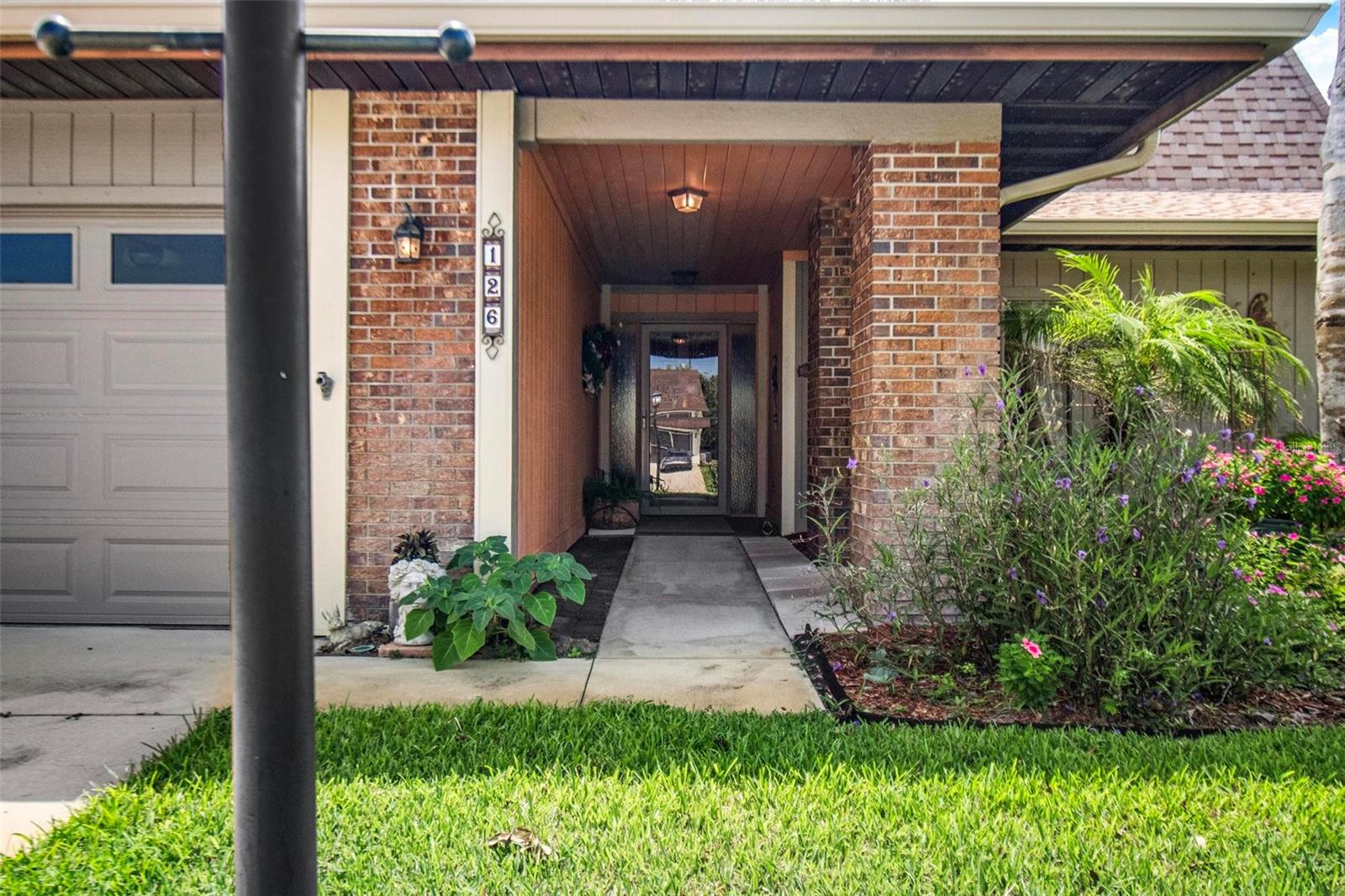 126 FLORIDA PARK DR — photo 6