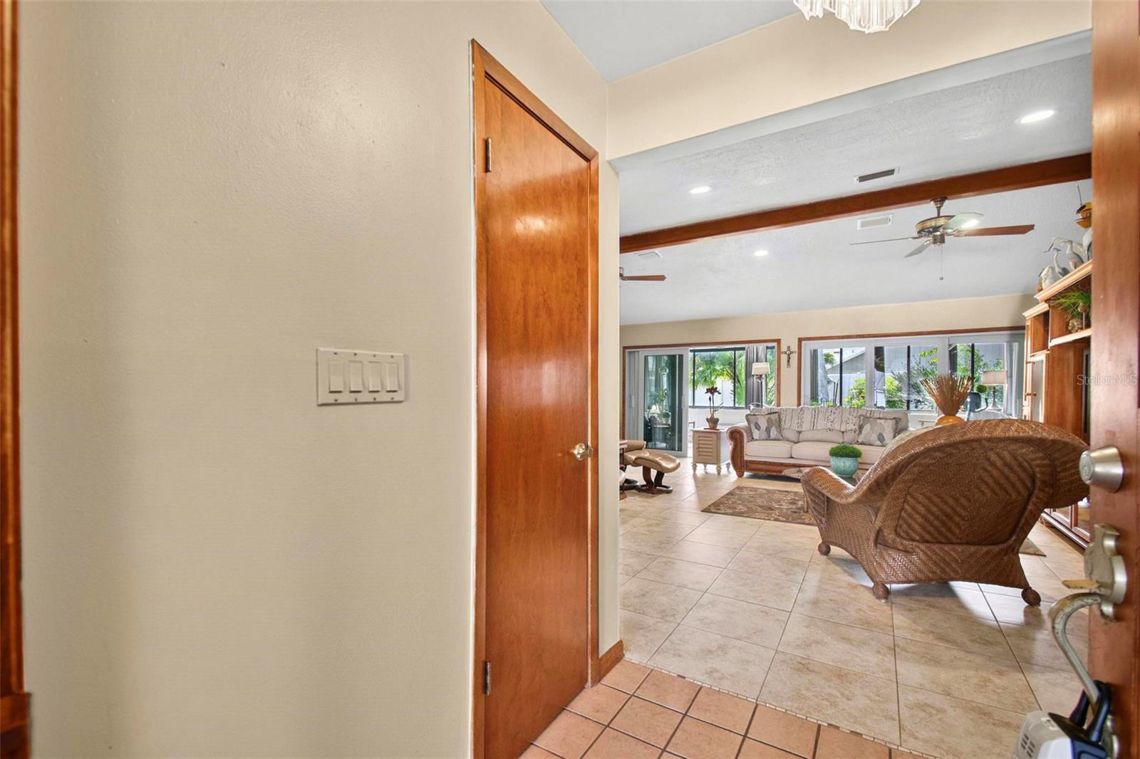 126 FLORIDA PARK DR — photo 8