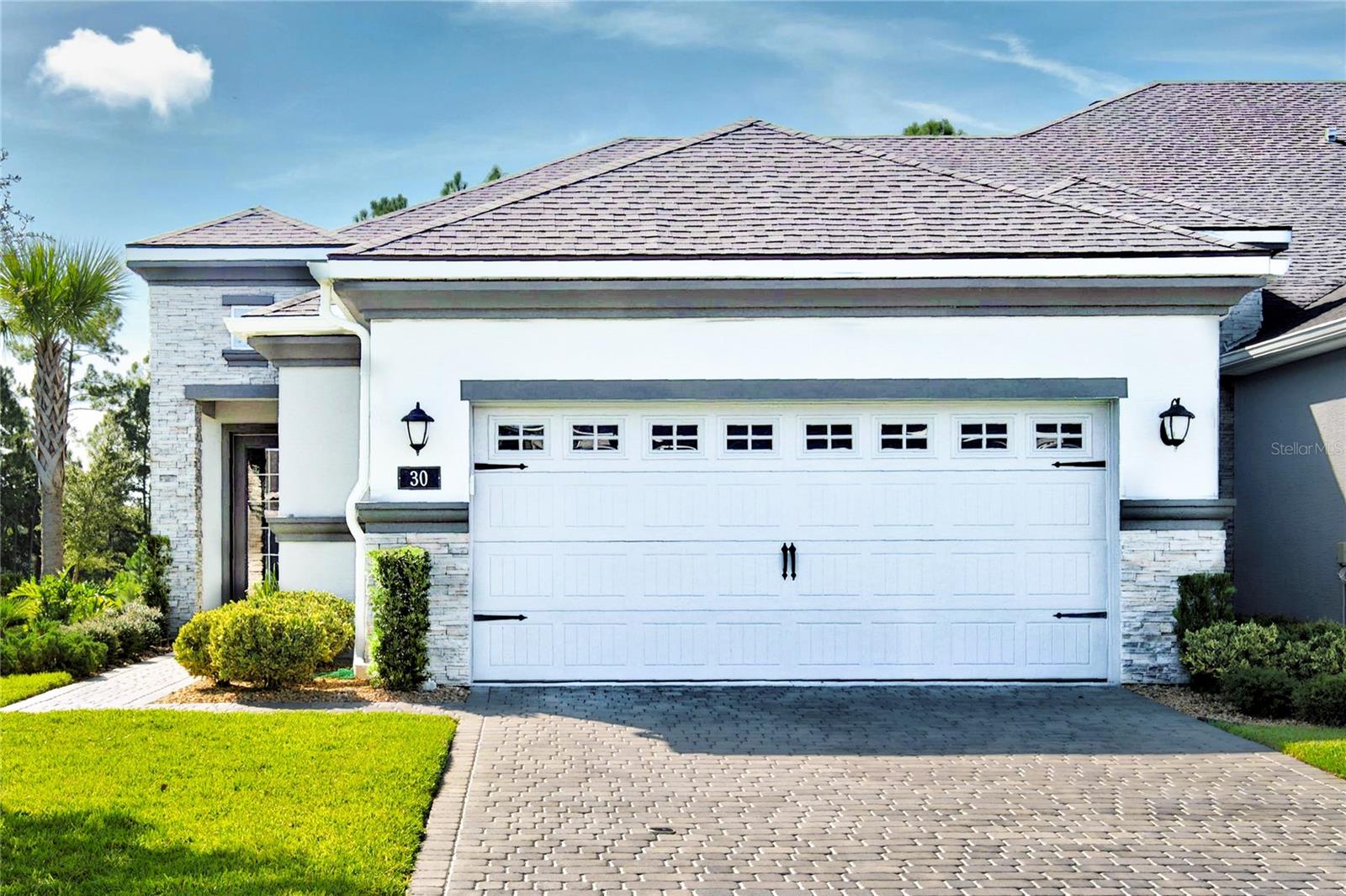 30 LONGRIDGE LN