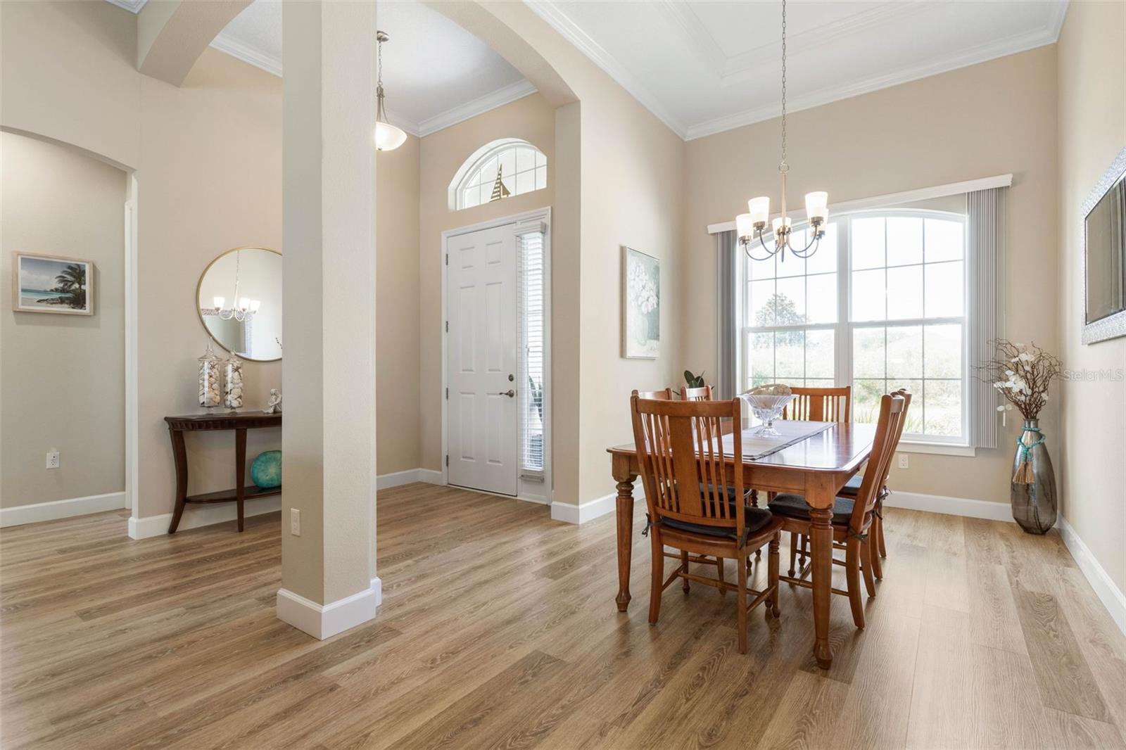 15 FAIRCHILD LN — photo 4