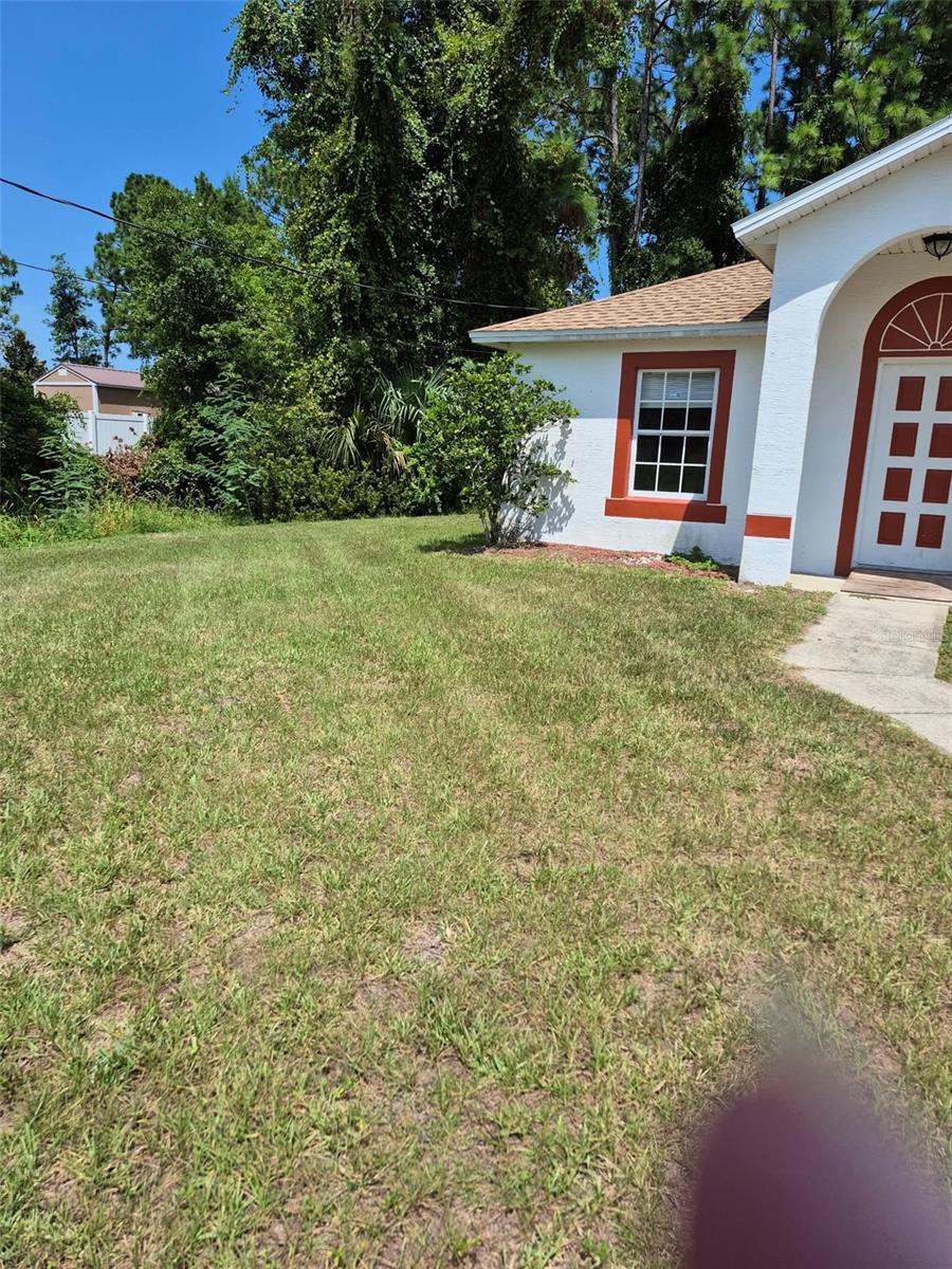 7 ROLLAND LN — photo 2
