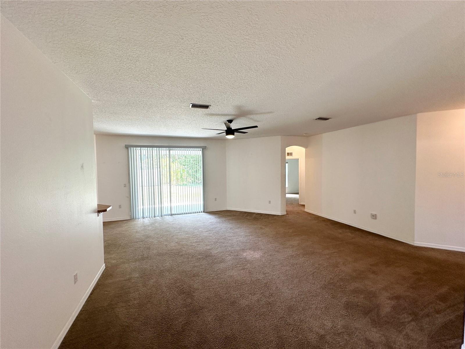 15 RUTH DR — photo 12