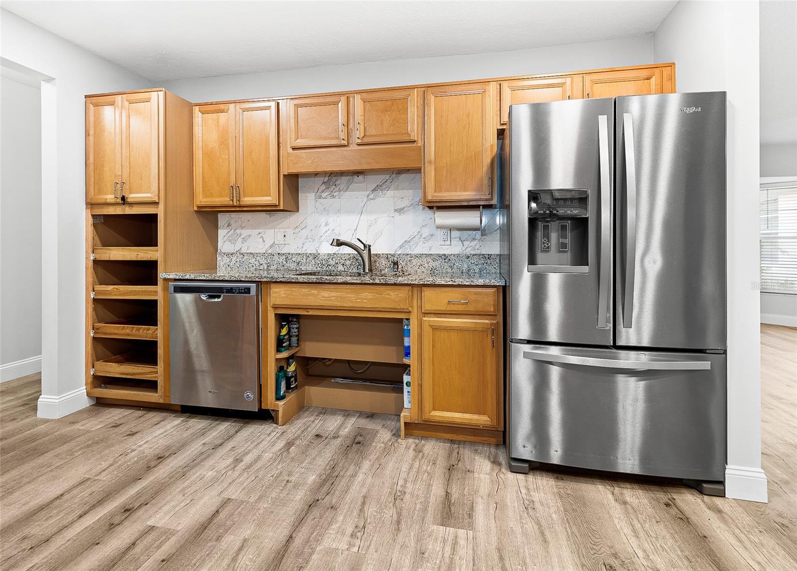 10 FELICIA CT — photo 11