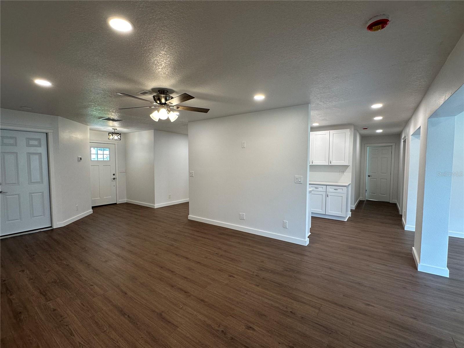 109 FLORIDA PARK DR — photo 7