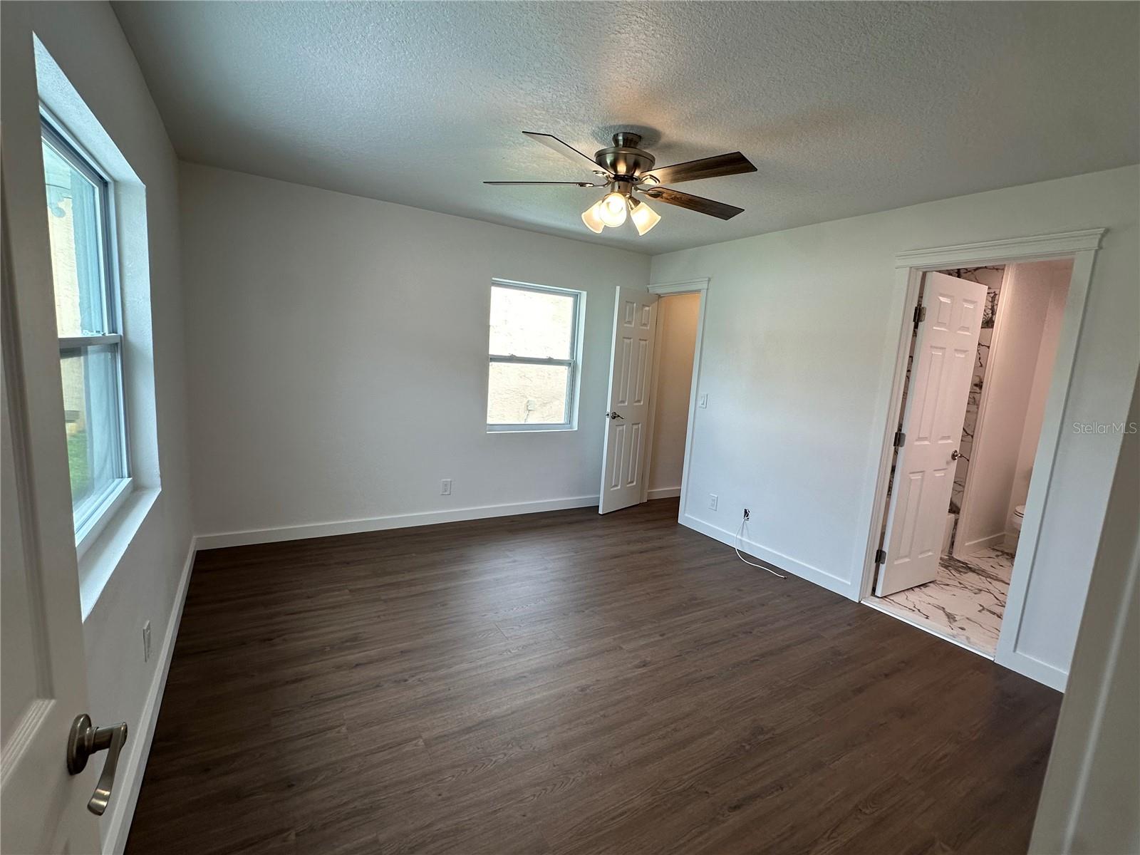109 FLORIDA PARK DR — photo 8