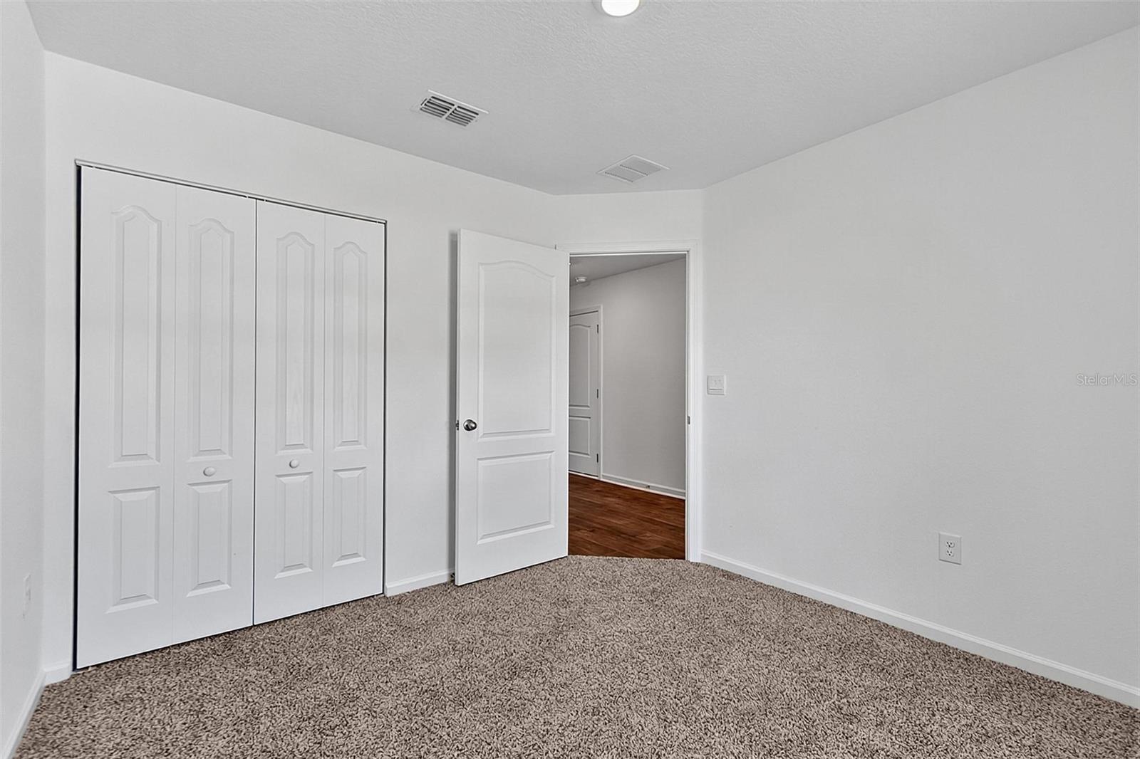 6 PROSPERITY LN #B — photo 7