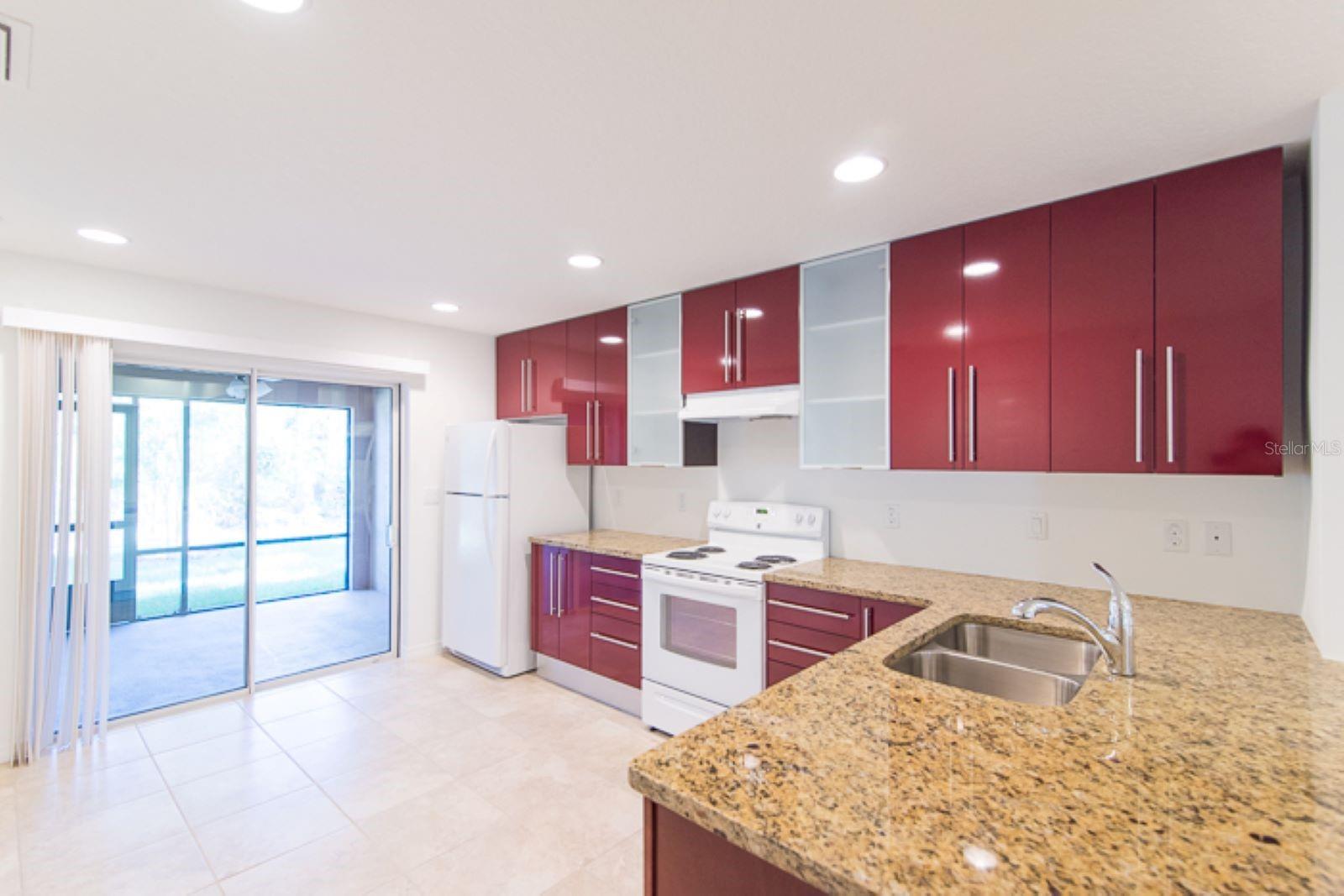 175 PLAIN VIEW DR #B — photo 10