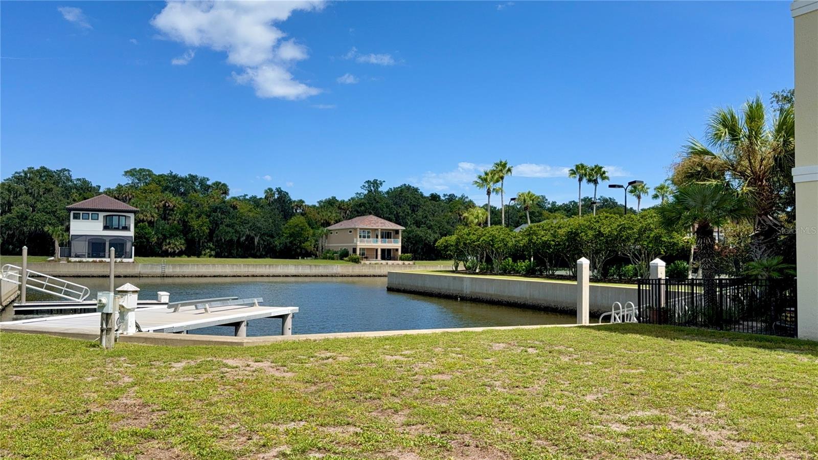 243 YACHT HARBOR DR — photo 8