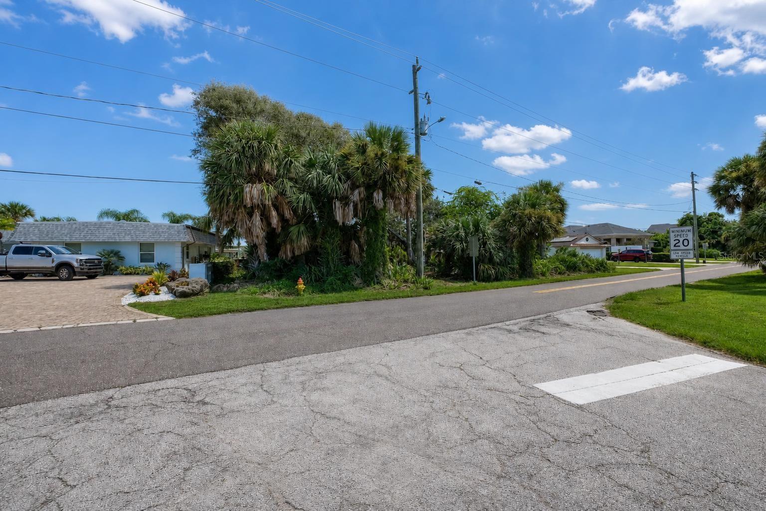 3668 JOHN ANDERSON DR — photo 10