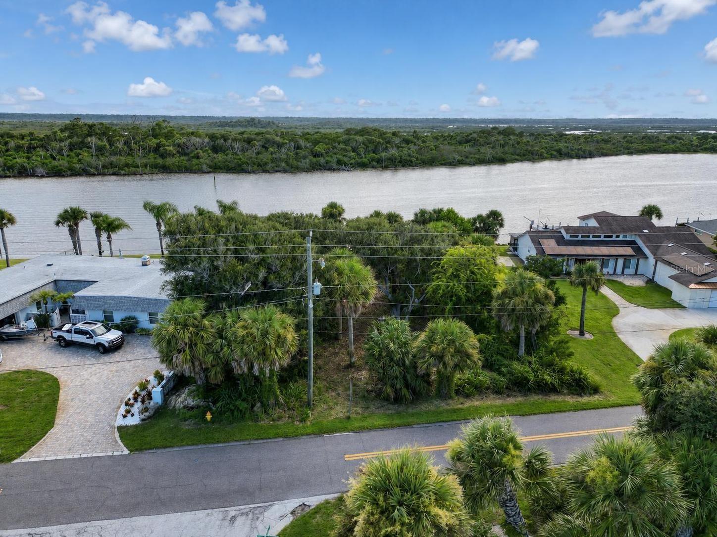 3668 JOHN ANDERSON DR
