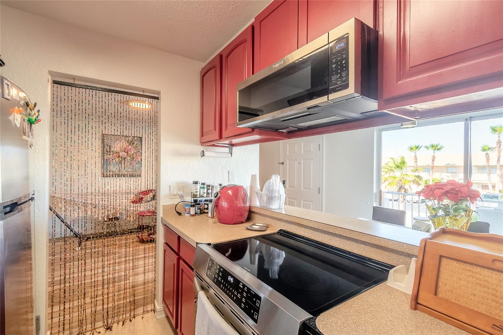 428 AUBURN DR #202 — photo 3