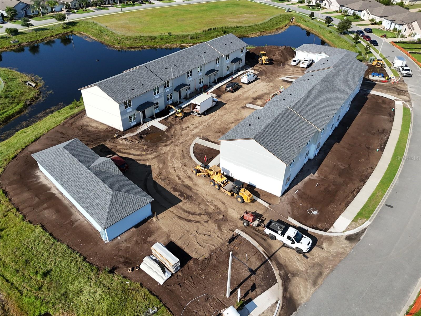 34 GREEN CIR #101