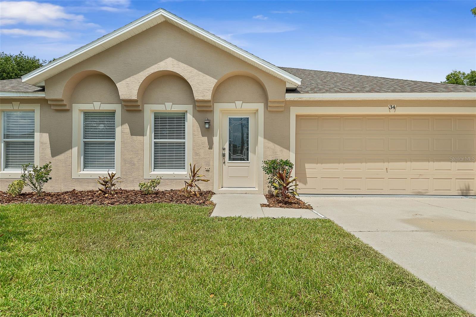 34 FIRETHORN LN — photo 3