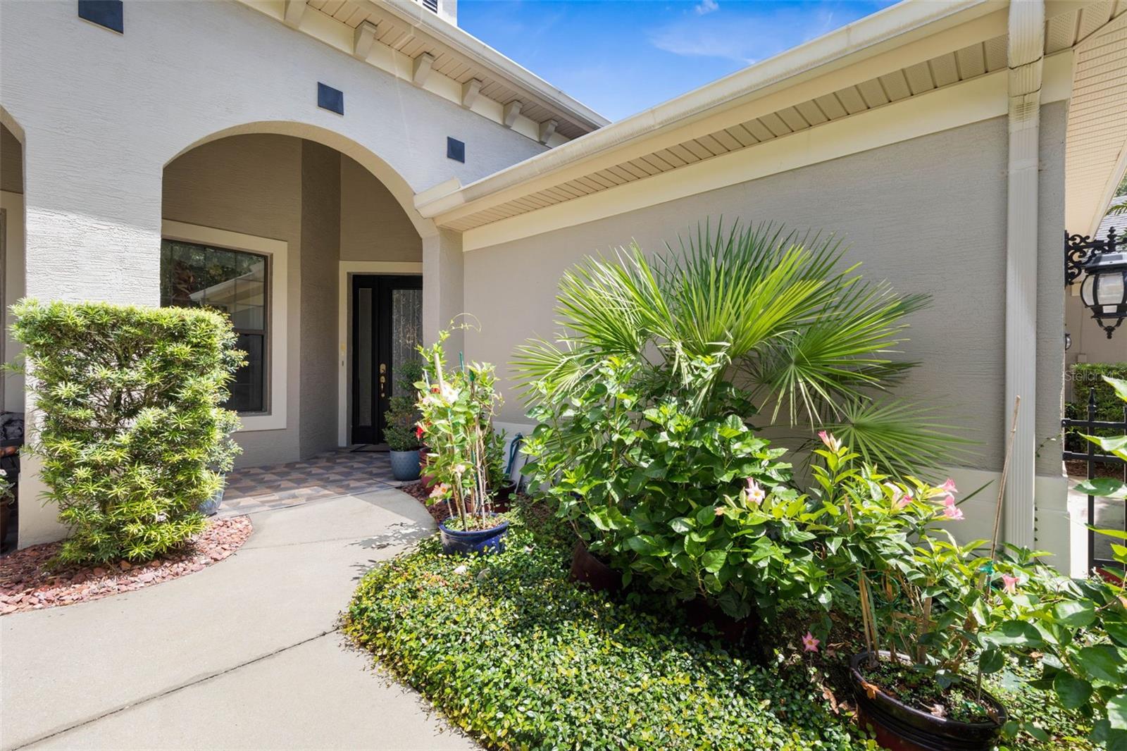 7 RIVER LANDING DR — photo 4