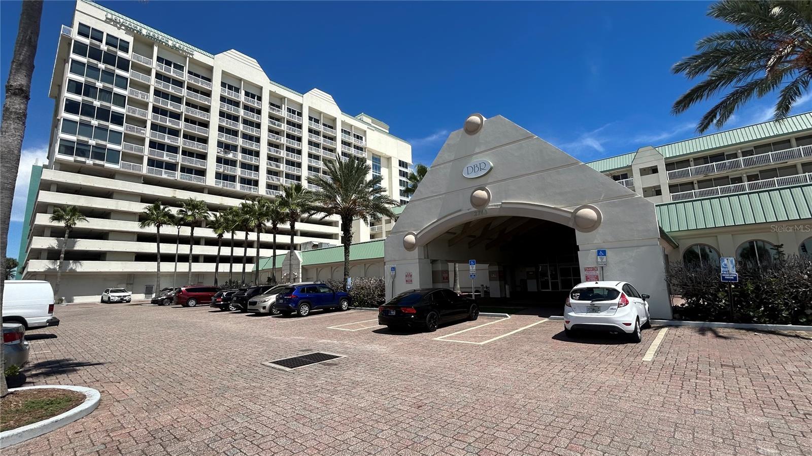 2700 N ATLANTIC AVE #423