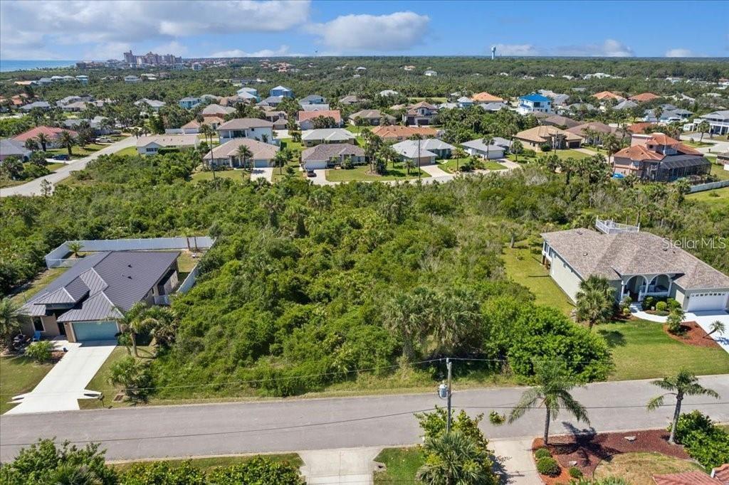 16 MAHOE DR N — photo 3