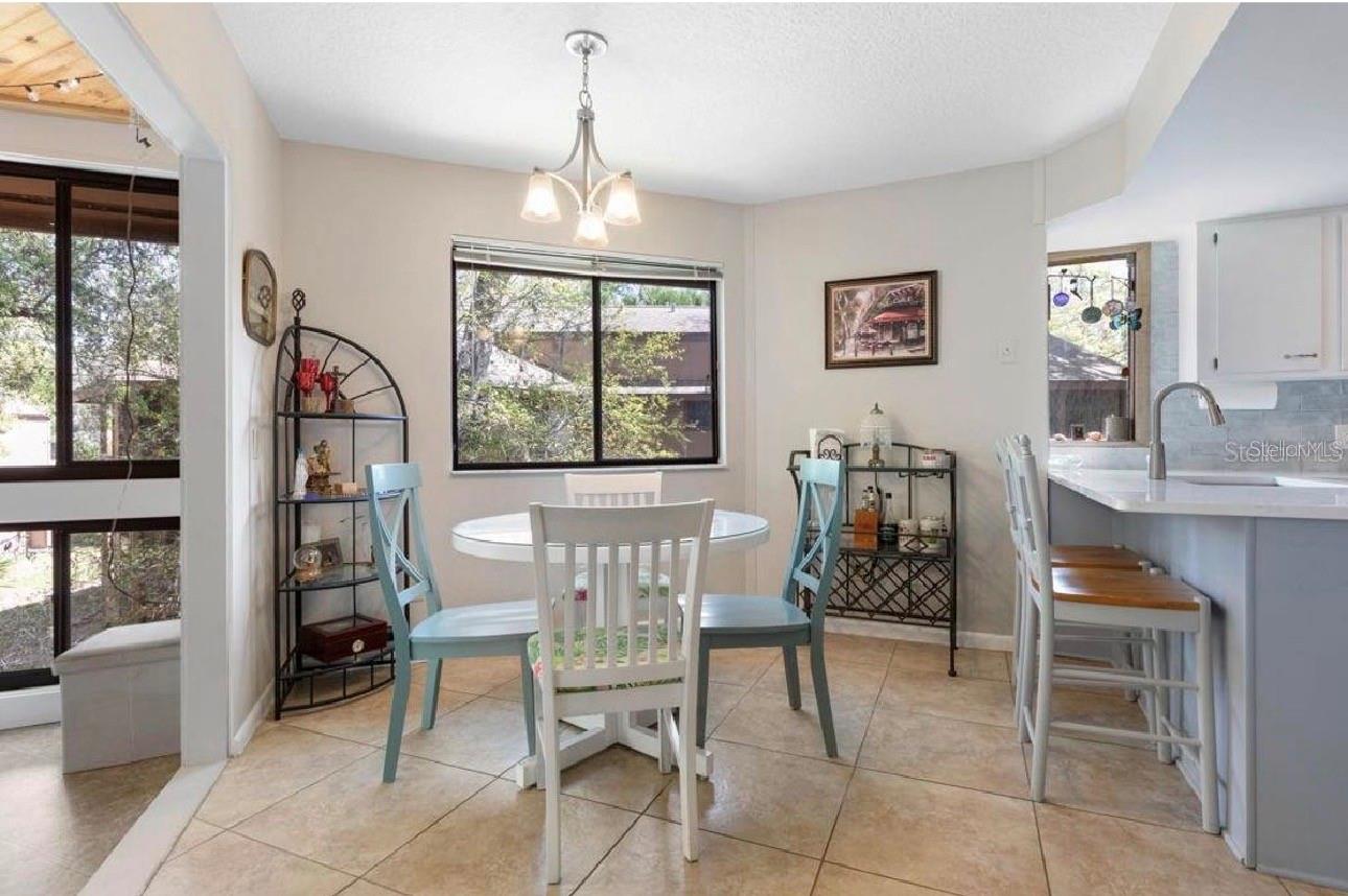 8 FAIRWAYS CIR #8 — photo 10