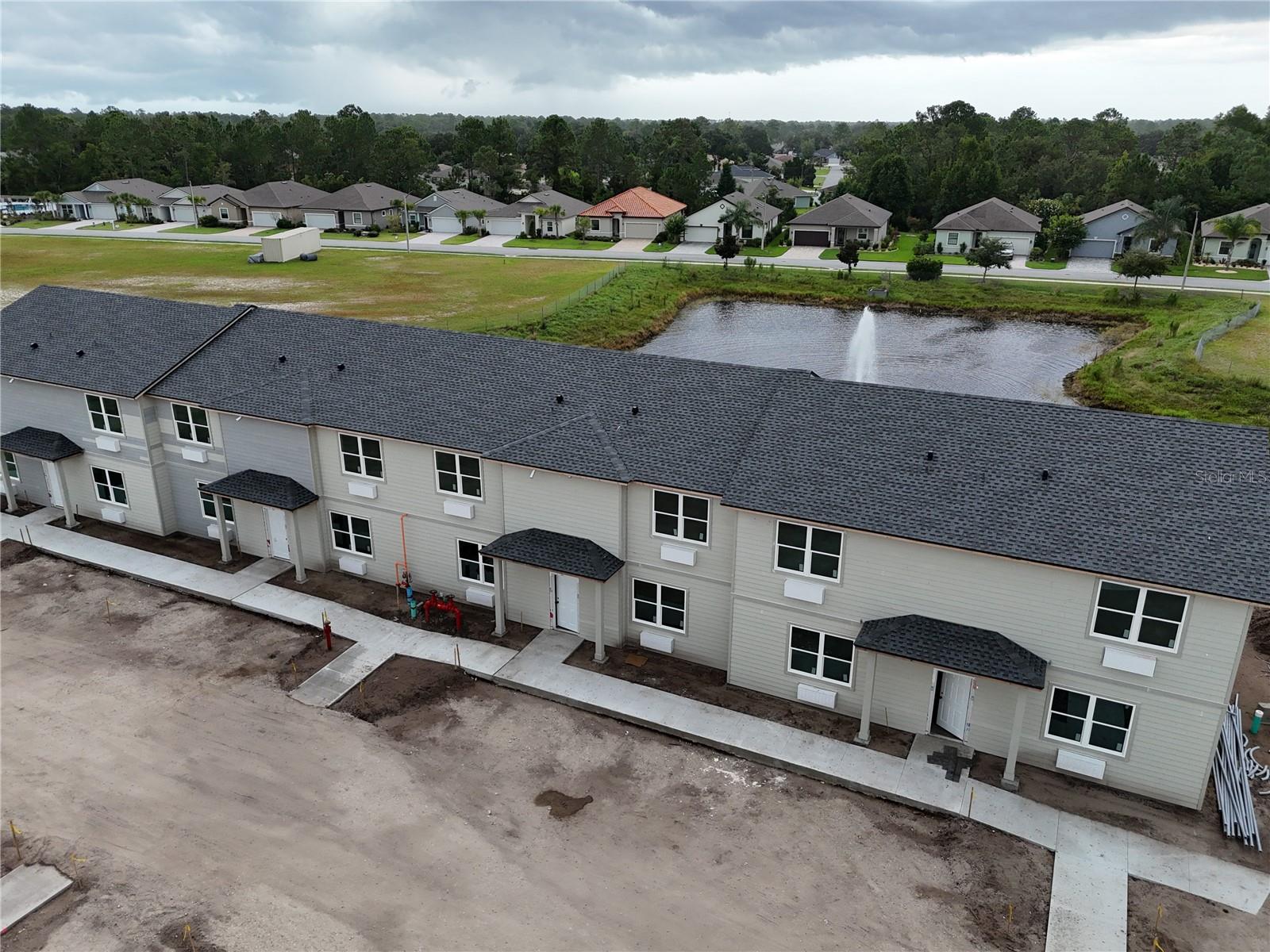 34 GREEN CIR #102 — photo 8