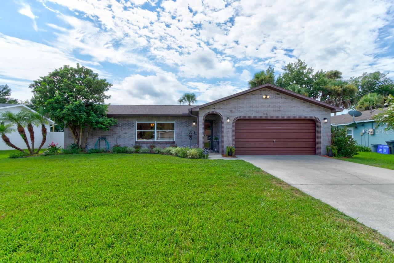 16 LAUREL OAKS CIR — photo 2