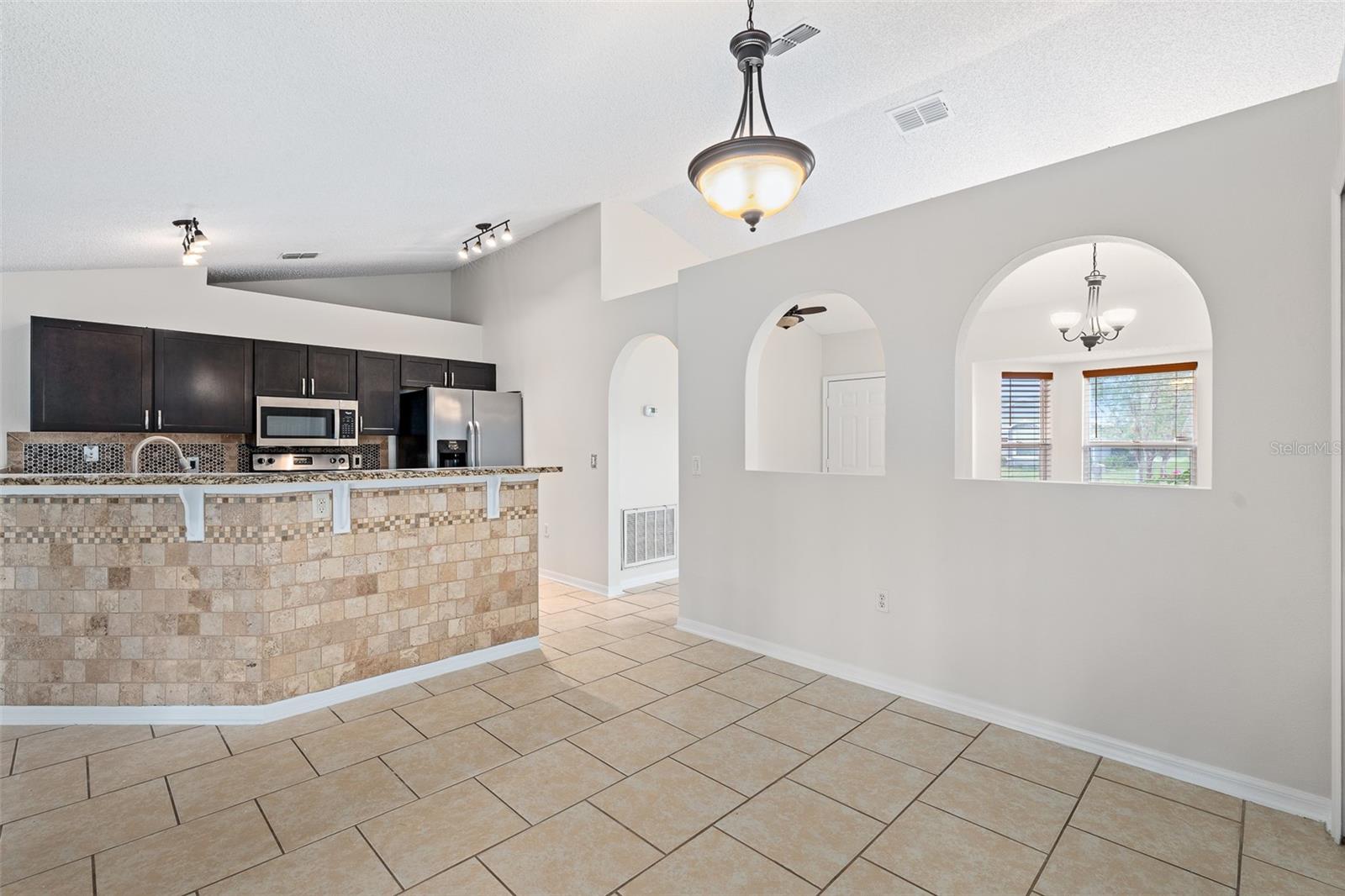 36 FIRETHORN LN — photo 11